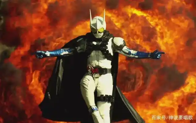 假面骑士eternal中文译名是永骑,取的是永恒中的前一个字,配合骑士