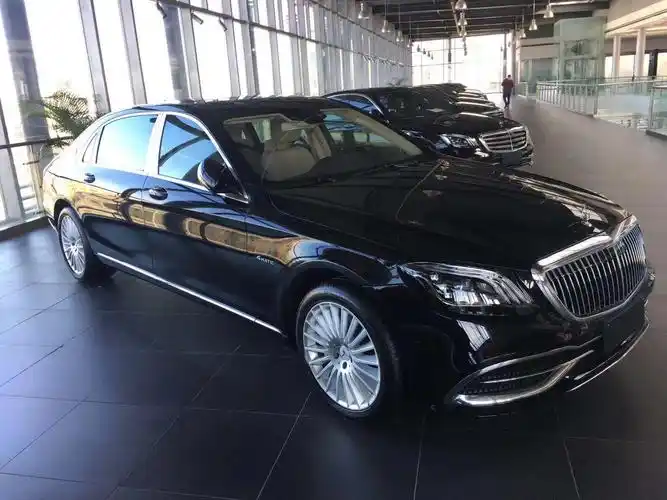 迈巴赫四座奔驰s450黑棕报价14088现车