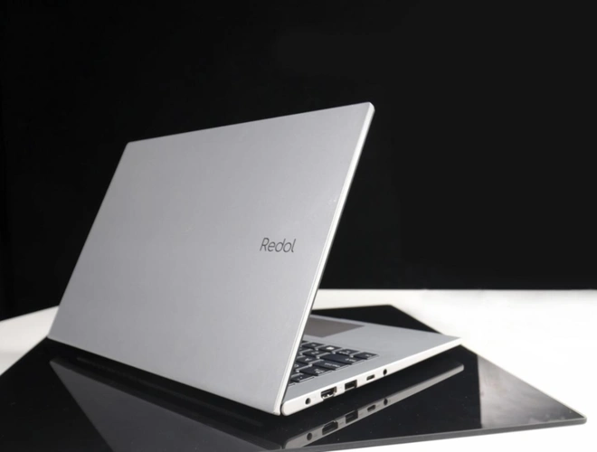 无需担心,今天就为大家带来这款一经上市就好评如潮的华硕redolbook14