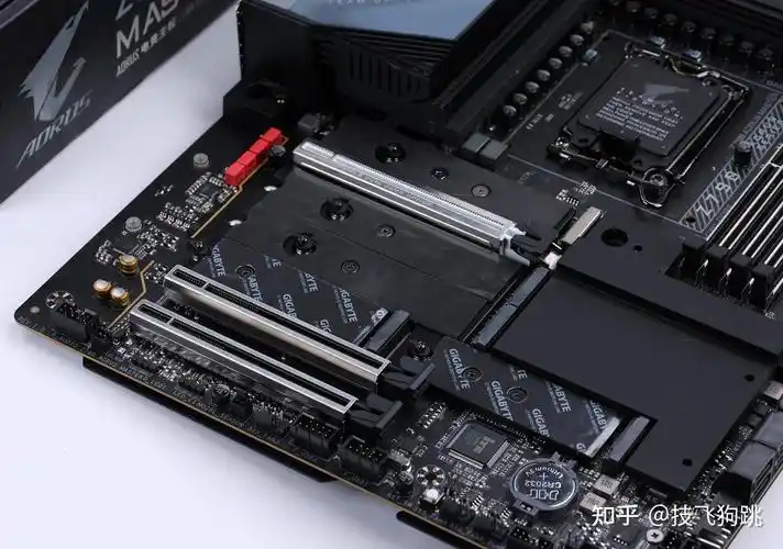 爽玩高频ddr5内存,硬核主板不能少,技嘉z790超级雕主板实测