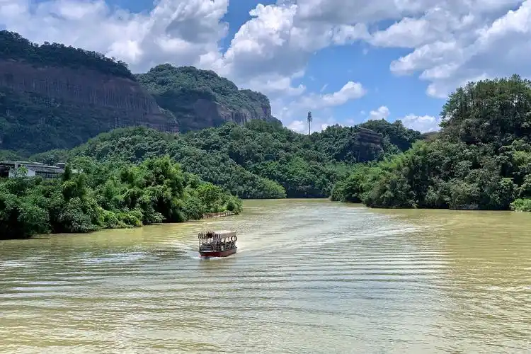 韶关水上丹霞锦江丹霞山