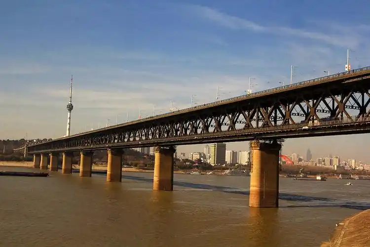 万里长江第一桥—武汉长江大桥(一桥)