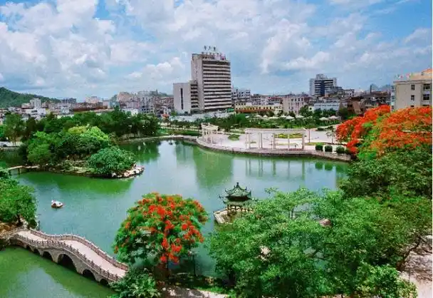 阳春市中心广场