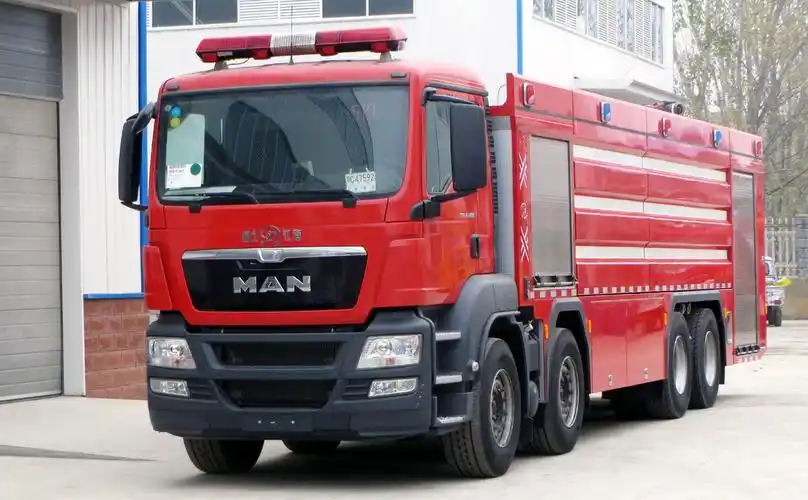 德国man压缩空气泡沫消防车