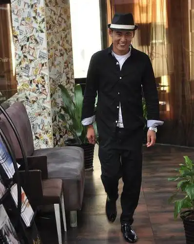 魏巍_演员_作品_个人资料_简历_生日_经历_留言 - 酷乐米