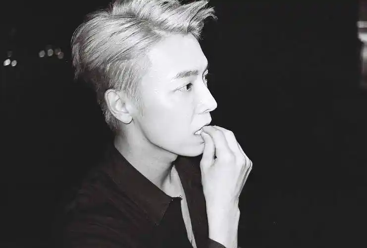 如何评价李东海的长相? - 知乎