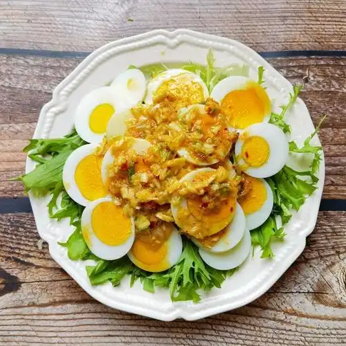 蒜泥拌鸡蛋比白水煮蛋好吃一百倍