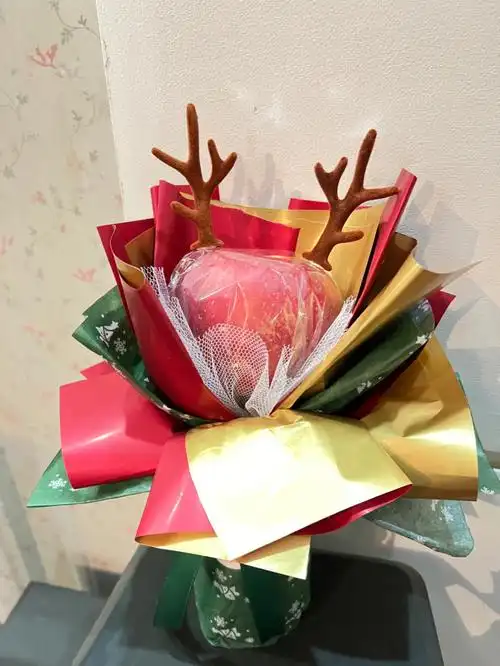 圣诞节平安果花束