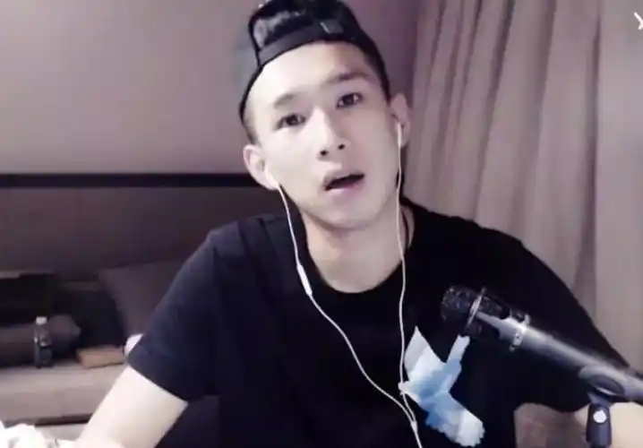 还记得喊麦哥天佑吗封杀三年后重回网络或东山再起