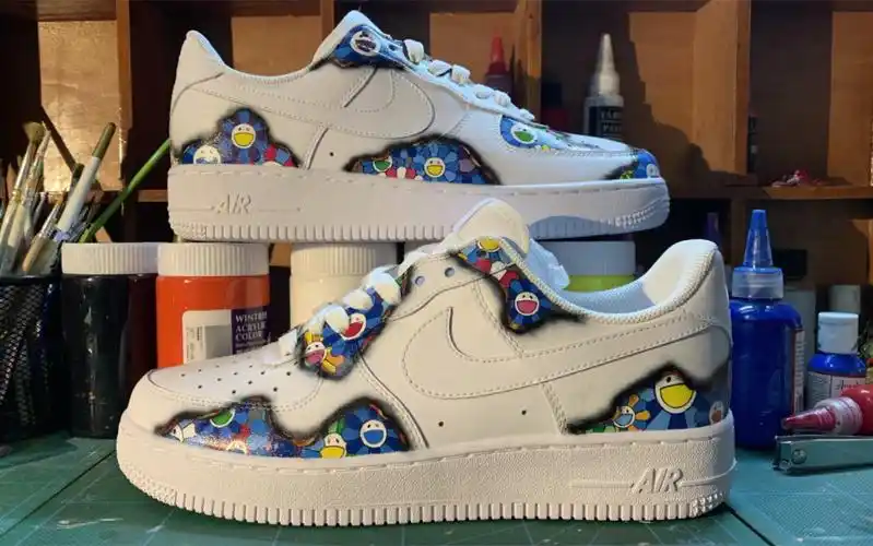 af1空军一号纯白涂鸦diy球鞋定制村上隆太阳花燃烧效果