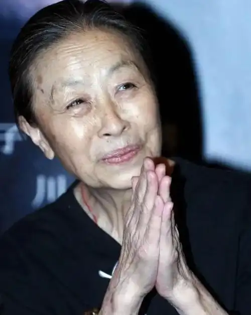 丑娘张少华人丑心更丑年轻时做下恶事晚年孤独终生