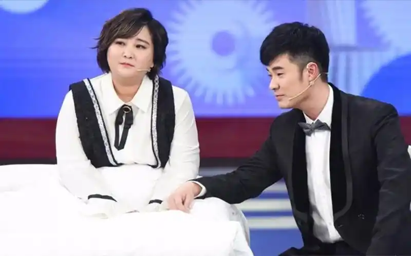 贾玲质问陈赫:我和奚梦瑶谁更好看?陈赫的回应,是我一年的笑点