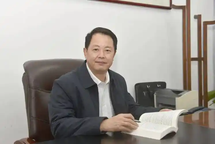 湖北省荆州市委副书记,政法委书记周向阳:在赢得历史主动上下功夫