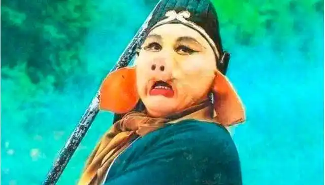 "猪八戒"马德华已73岁,把"嫦娥"娶到手,儿子也事业有成