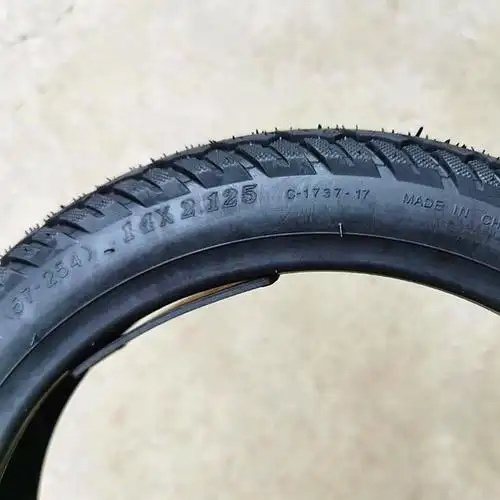 125犀牛王真空胎电动车防刺真空胎c1737电动车外胎