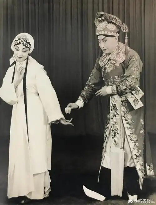 叶盛兰,杜近芳《蝴蝶杯》