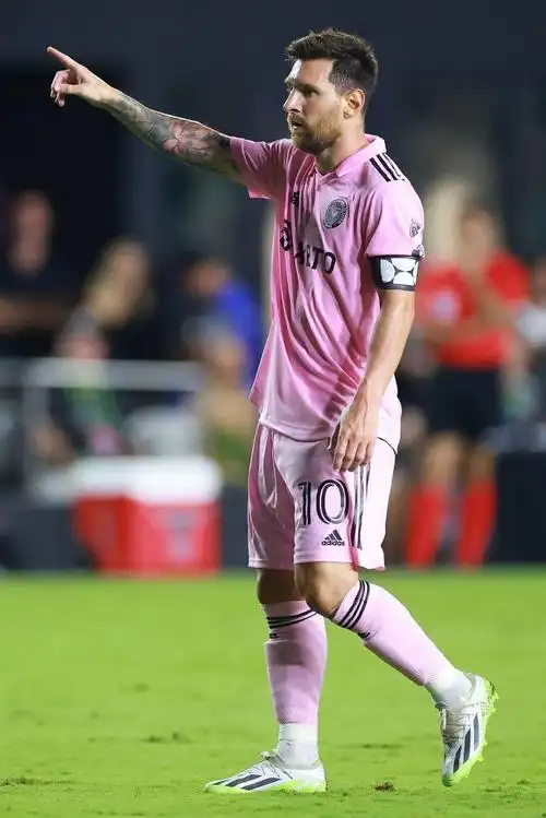 梅西连场梅开二度##梅西连续3场破门##梅西