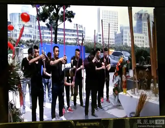 黑恶团伙敲诈开收据 写明保护费