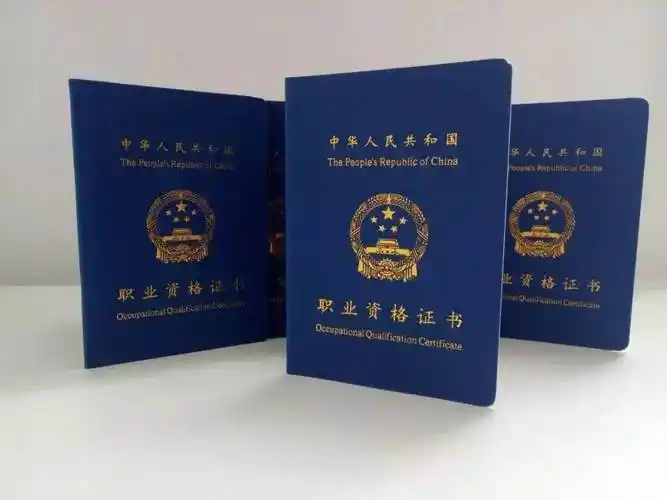 2021年内蒙古自治区游泳救生员培训班鄂尔多斯开班