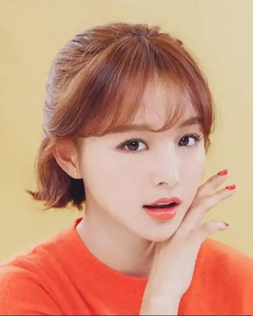 长脸型的女生请留意,这几款长脸适合的发型,轻松打造发型轮廓线