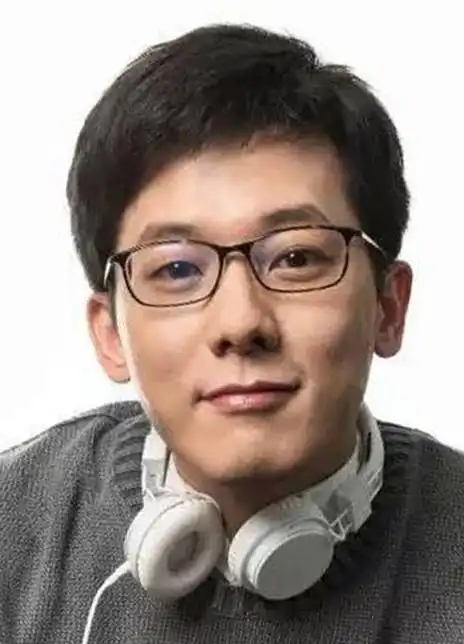 登录 app下载 扫码下载app 选座更优惠 李元韬 yuantao li 演员| 配音