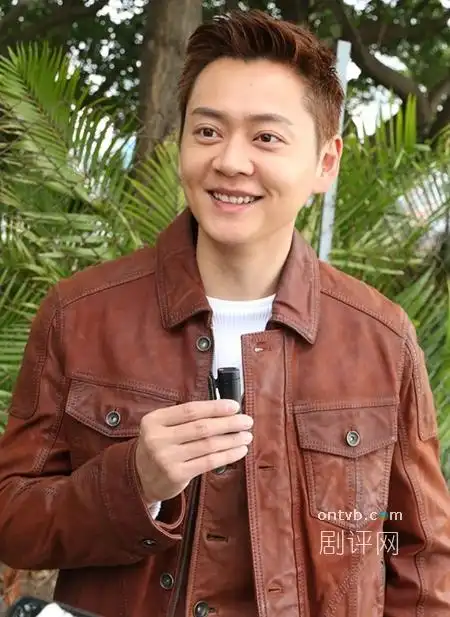 张曦雯通宵拍tvb新剧《踩过界ii》 张振朗难顶蔡思贝排哨牙