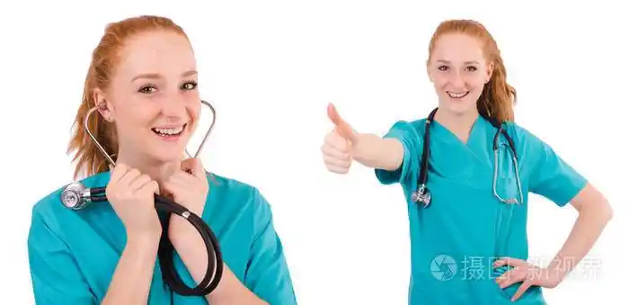 带上白色孤立的听诊器年轻医学实习生