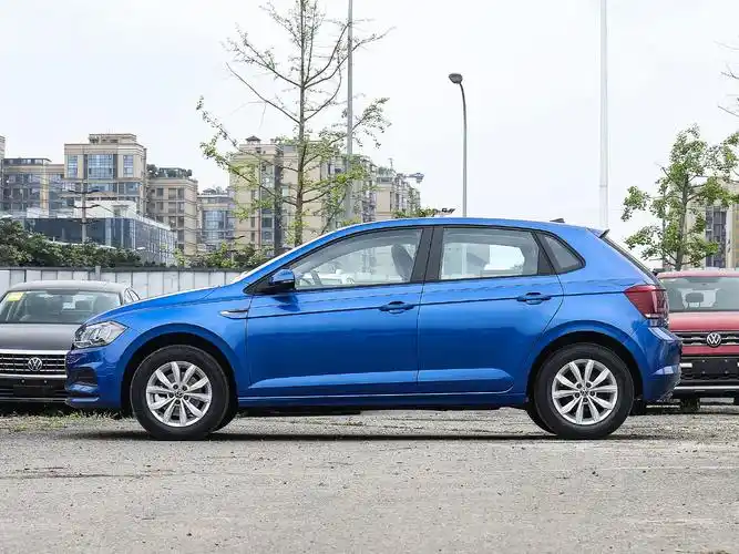 2021款大众polo正式上市更换车标logo配置调整升级