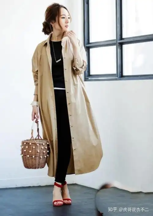 不会穿的中年小个子女性试试长款衬衣日系优雅穿法显高又显瘦