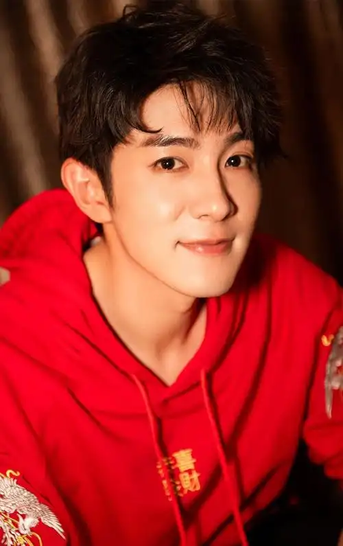 季肖冰相关图片