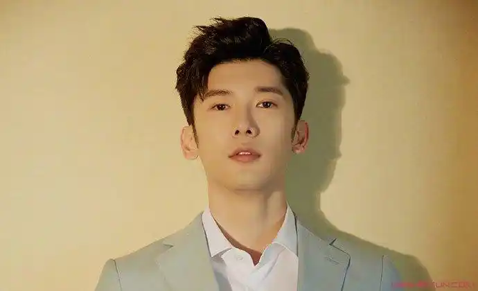 刘芮麟代斯分手了吗网曝刘芮麟撩粉承认分手是真是假