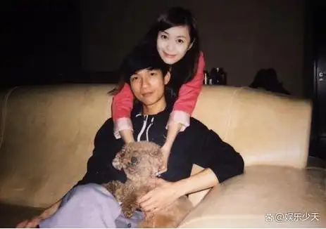 陈楚生妻子身份曝光藏了这么多年难怪为她不惜得罪全世界