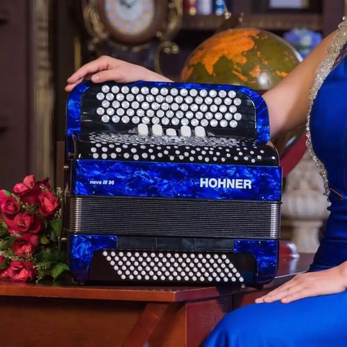 hohner进口手风琴20年老店德国霍纳牌三排簧96贝斯巴扬手风琴 96贝司
