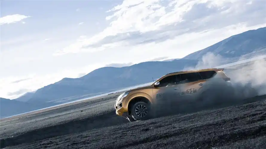 纵横中国途达峰雪天际线之旅