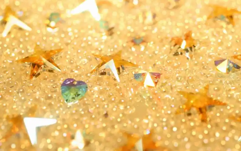 亮闪闪的水晶壁纸