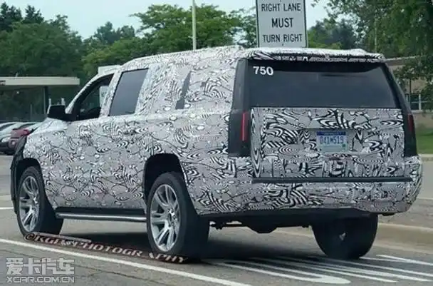 全新凯迪拉克凯雷德曝光 预计明年上市