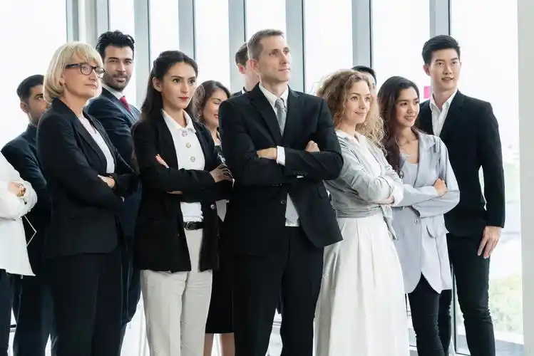 人士职场精英年轻团队商业团队开心幸福团队企业专业商务精英团队白色