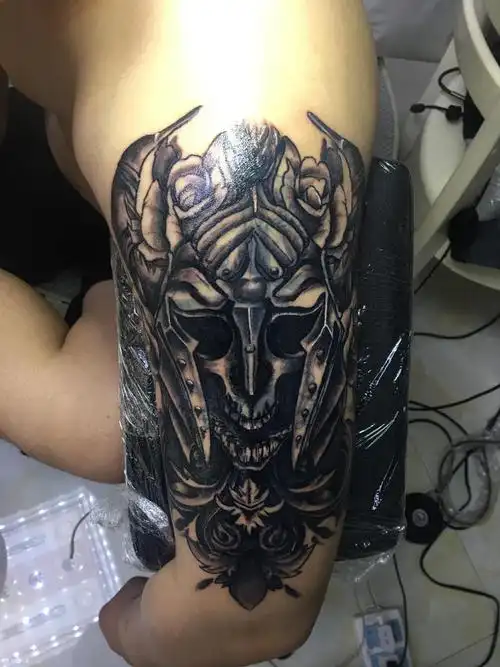 骷髅骑士_纹身图案手稿图片_ 娃娃哈.的纹身作品集