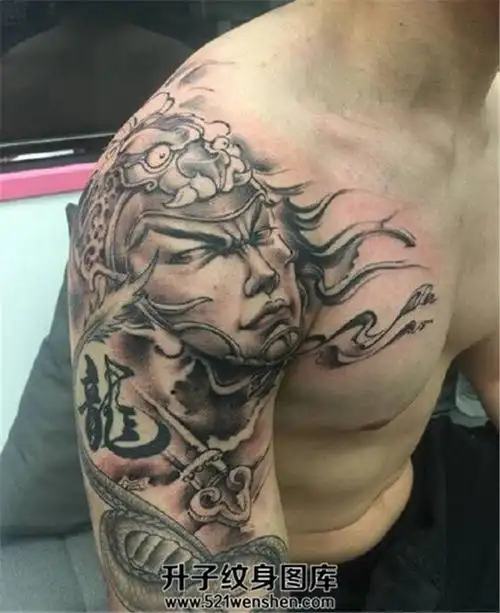 男性大臂赵子龙纹身