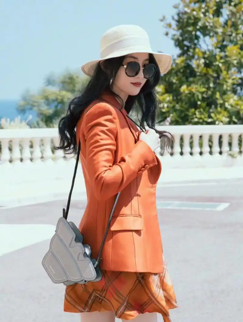 多巴胺穿搭# #刘亦菲的多巴胺穿搭# #刘亦菲