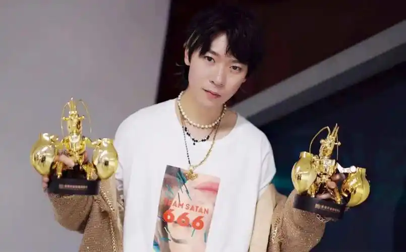 为何现在的"rapper"会变成贬义词?