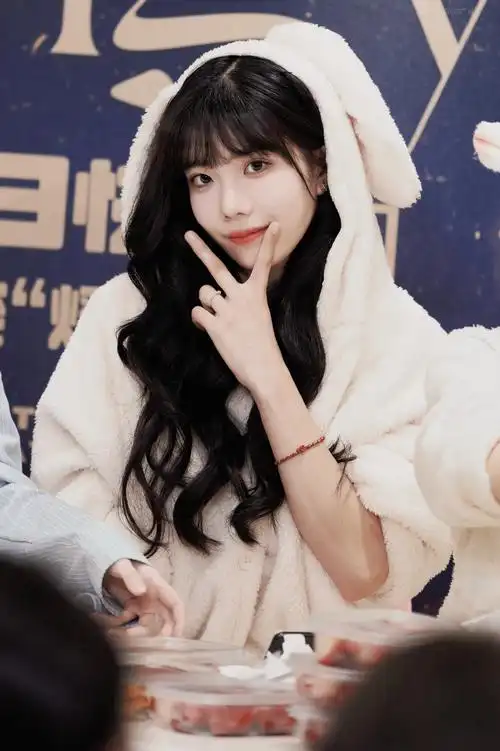 向全世界安利沈梦瑶