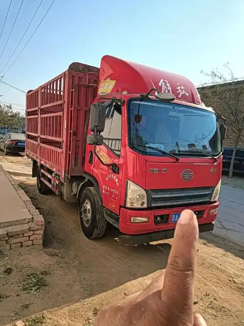 石家庄42米蓝牌货车自卸