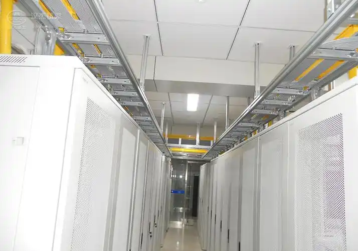 小鲁庄工业园桥架安装效果-济南汉杰电缆桥架有限公司