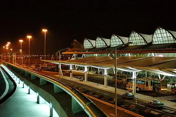 广州新白云国际机场候机楼