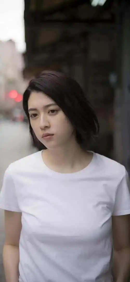 三吉彩花性感美图