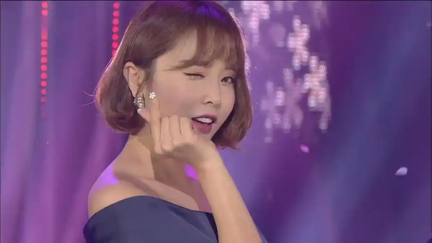 170221 洪真英《爱我 不爱我》