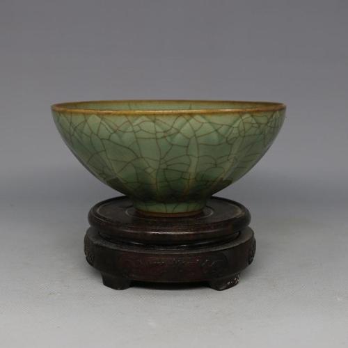 宋 龙泉官窑梅子青釉菊瓣碗 古董古玩 保真瓷器 老货旧货收藏摆件