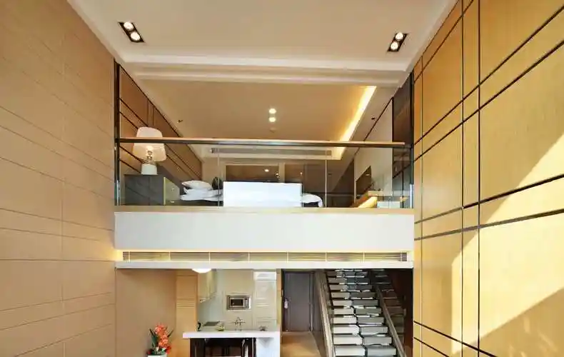 80平时尚简约风格小面积跃层装修效果图