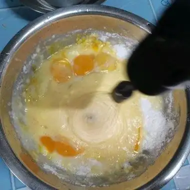 电饭煲如何做蛋糕(家庭电饭锅做蛋糕省事版)